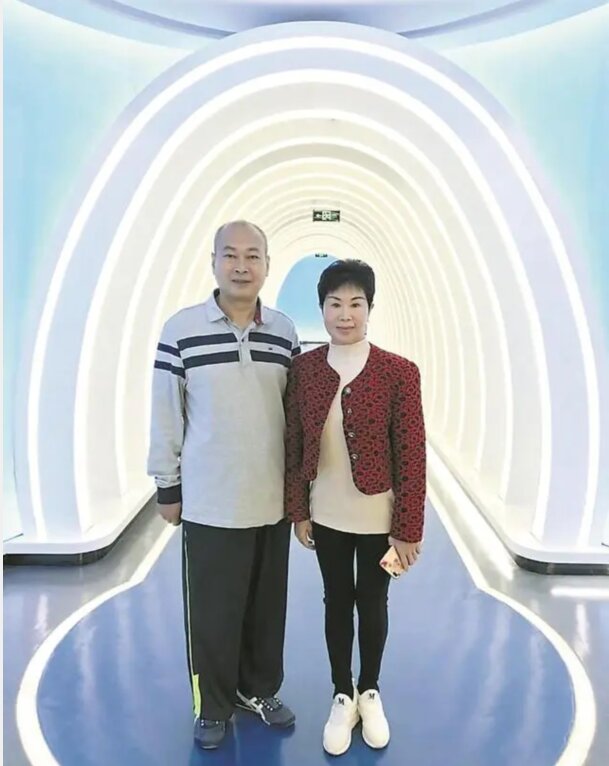 這對(duì)夫婦，守住了華僑百余年的家國(guó)記憶